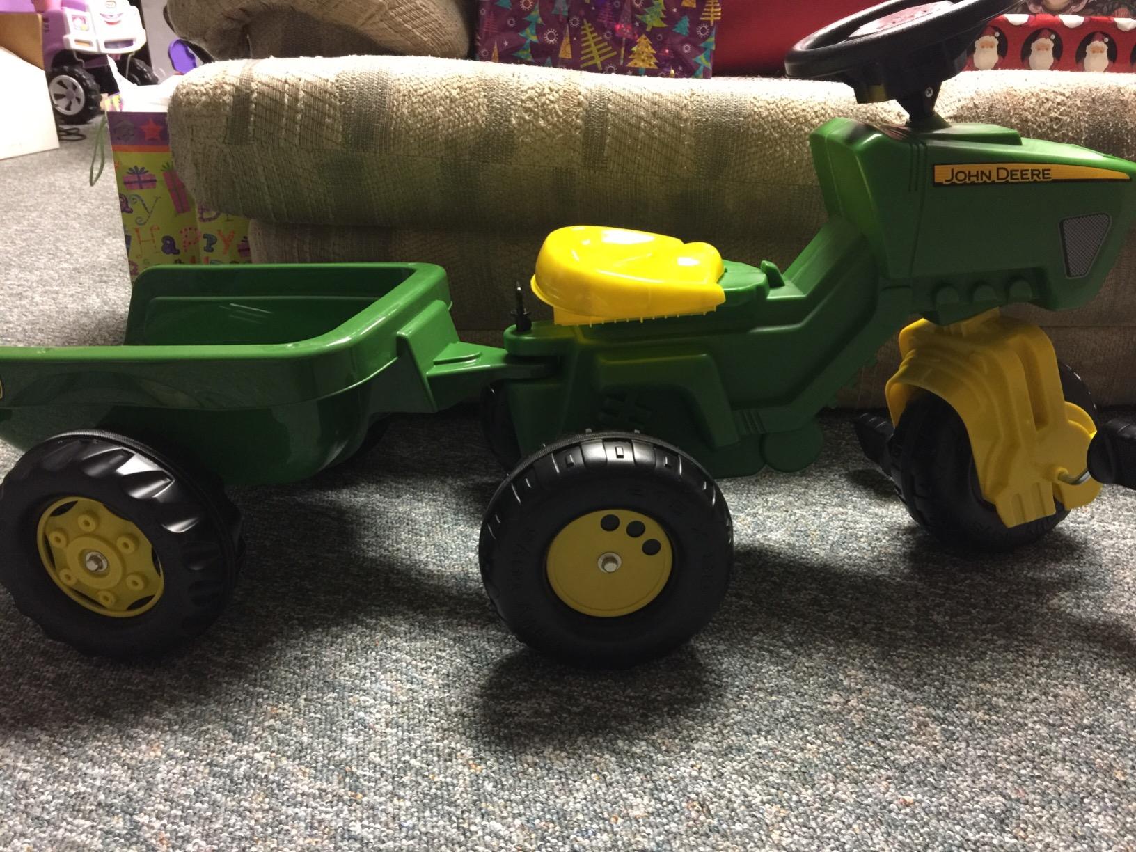 Rolly Toys John Deere 3-Wheel Trac with Trailer Ride On, Green/Yellow (52769) customer photo 2