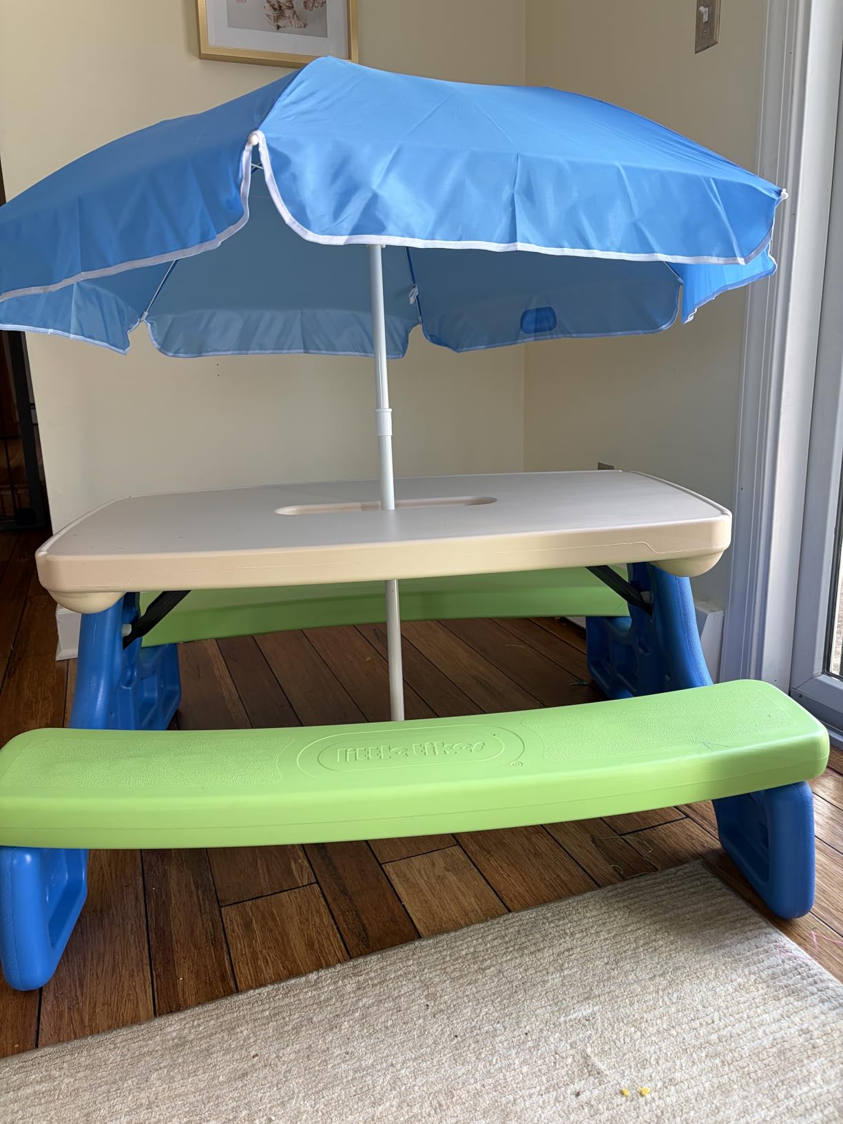 Little Tikes Easy Store Picnic Table with Umbrella, Multi Color customer photo 1