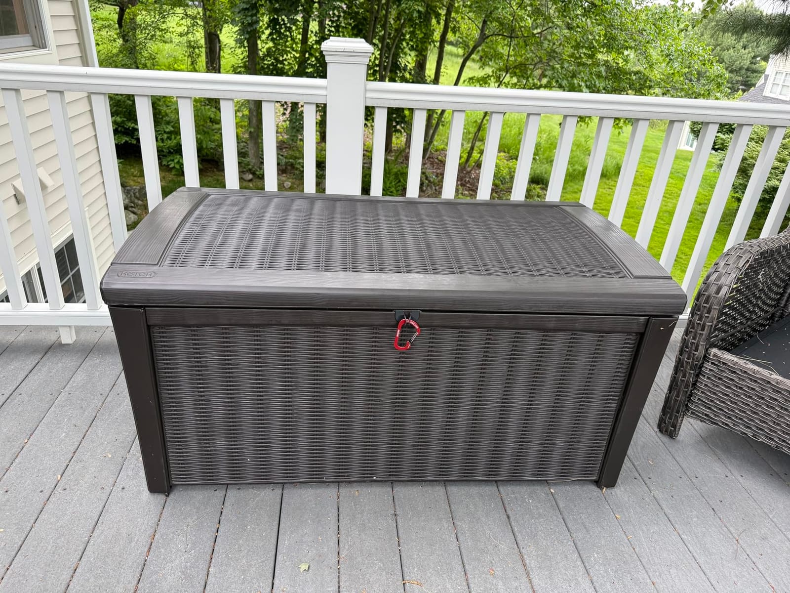 Keter 105-Gallon Deck Box, Brown | for Patio, Backyard & Garden - Lockable, Organizing, and Waterproof Plastic Container Bench customer photo 1