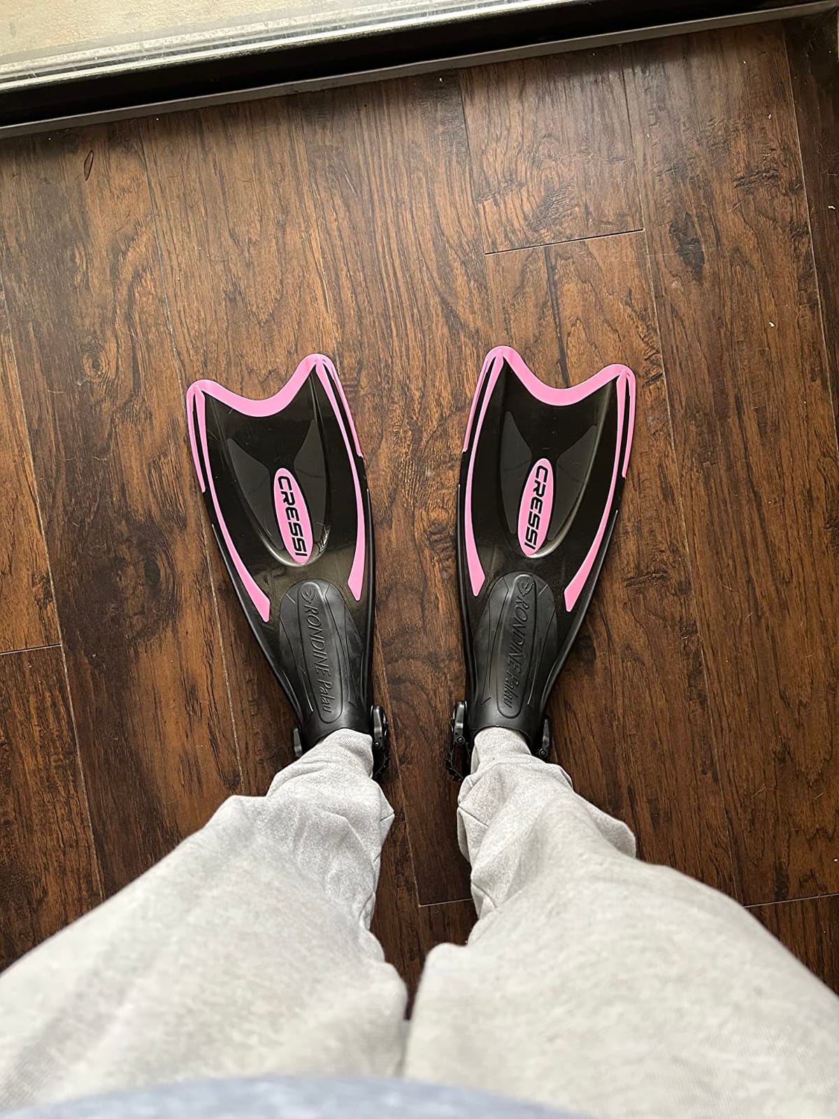 Cressi Snorkeling Fins, Palau, Adjustable Open Heel, Travel Fins for Adults | Quick-Adjust Buckle, Lightweight & Comfortable, Efficient Propulsion, Diving Fins, Scuba Fins, Snorkel Gear, Made in Italy customer photo 1