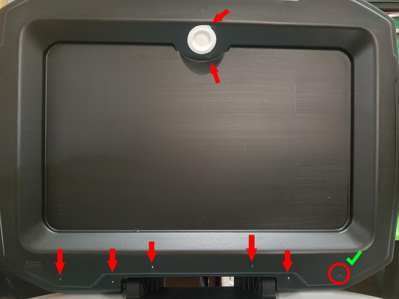 Coleman Xtreme Rolling Cooler with Wheels, Extra-Walled Insulation Keeps Ice up to 5 Days, Portable Wheeled Hard Chiller customer photo 1