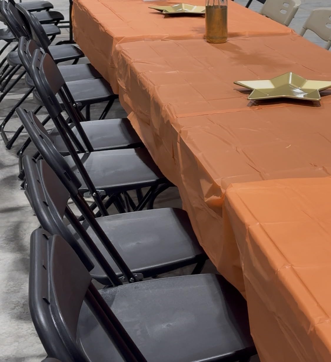 Flash Furniture Hercules Plastic Folding Event Chair, Black, 10-Pack | Lightweight, 650 LBS. Weight Capacity customer photo 1