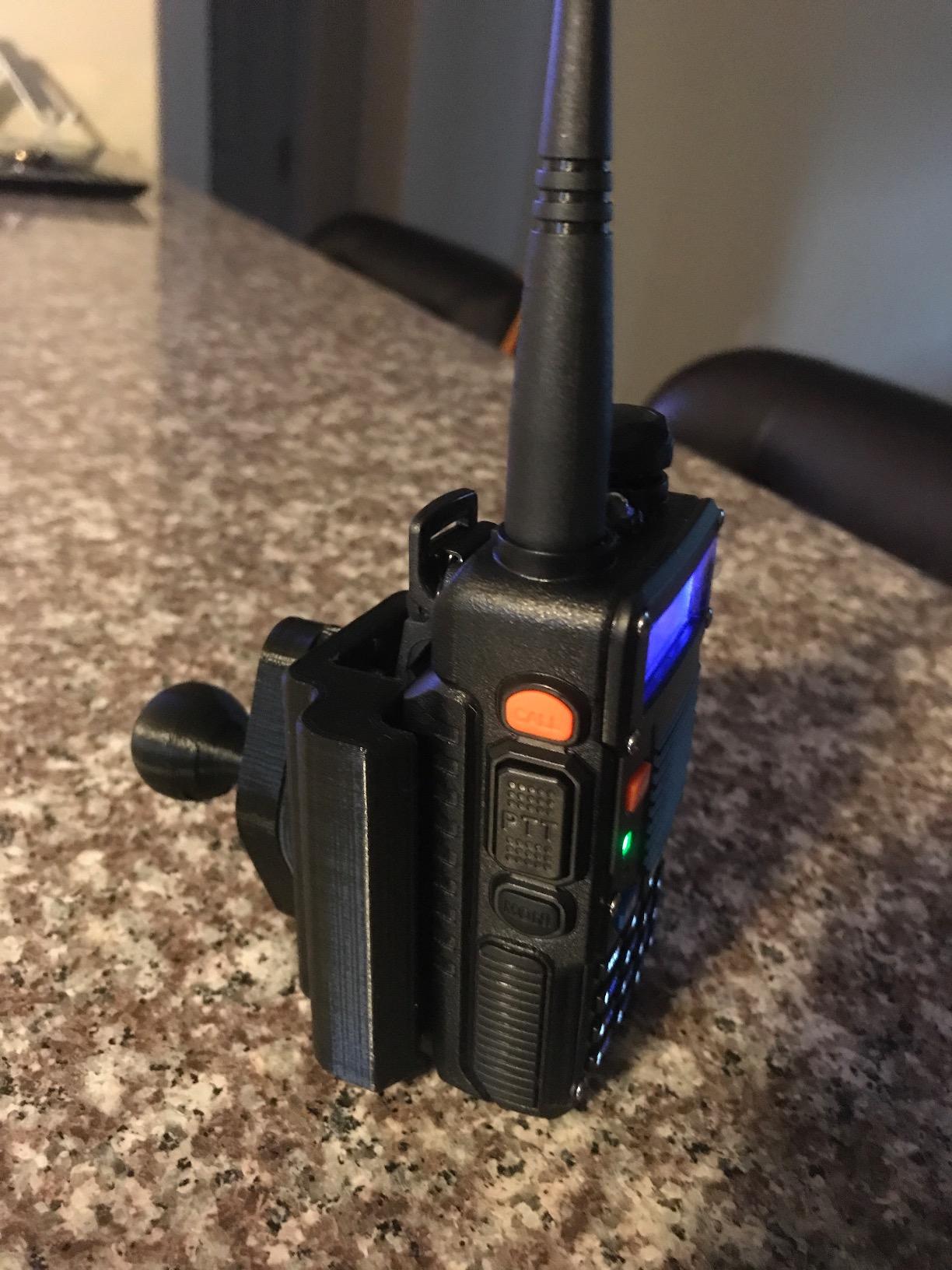 Baofeng BF-F8HP (UV-5R 3rd Gen) 8-Watt Dual Band Two-Way Radio (136-174MHz VHF & 400-520MHz UHF) Includes Full Kit with Large Battery customer photo 1
