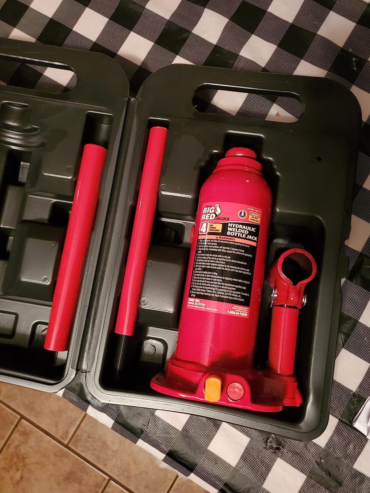 Torin T90413 Big Red Hydraulic Bottle Jack with Carrying Case, 4 Ton (8,000 lb) Capacity customer photo 2