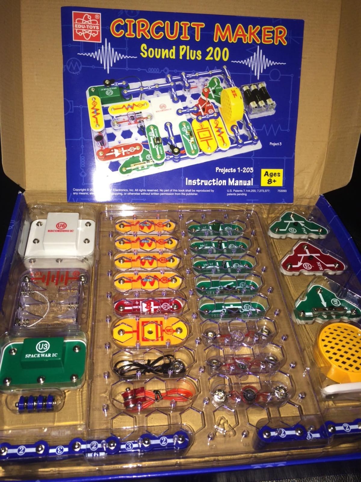 Snap Circuits 203 Electronics Exploration Kit | Over 200 STEM Projects | Full Color Project Manual | 42 Snap Modules | Unlimited Fun customer photo 1