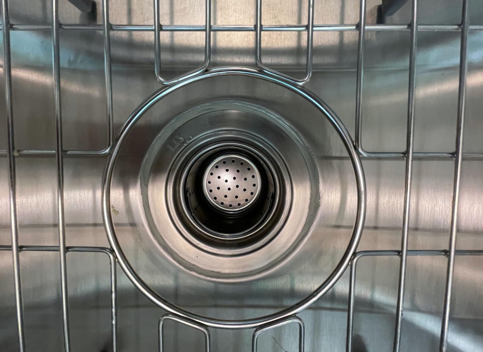 30-inch Undermount Kitchen Sink Single Bowl - 16 Gauge Stainless Steel Kitchen Sink with Brushed Finish hides scratches - Easy-to-Clean Single Bowl Undermount Sinks - RVM4250 customer photo 2