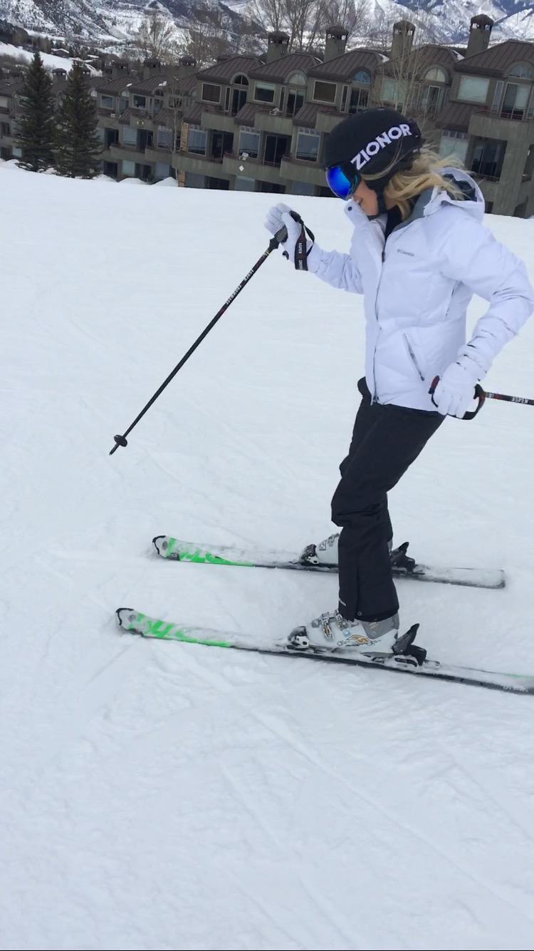 SMITH Holt Helmet | Adult All-Season Helmet. Lightweight Protection for Skiing, Skating, Snowboarding & Snowsports. For Men & Women. customer photo 2