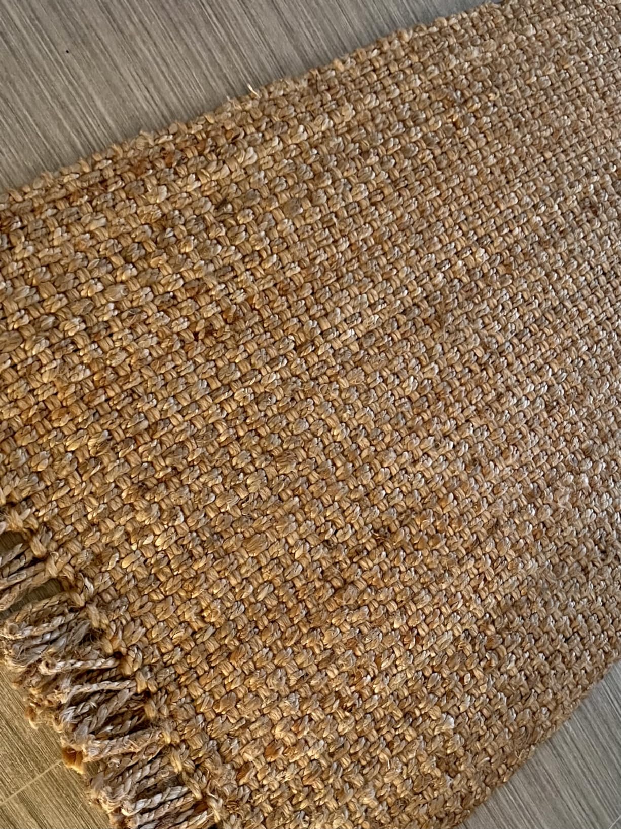 SAFAVIEH Natural Fiber Collection Area Rug - 6' x 9', Natural, Handmade Tassel Jute, Ideal for High Traffic Areas in Living Room, Bedroom customer photo 1
