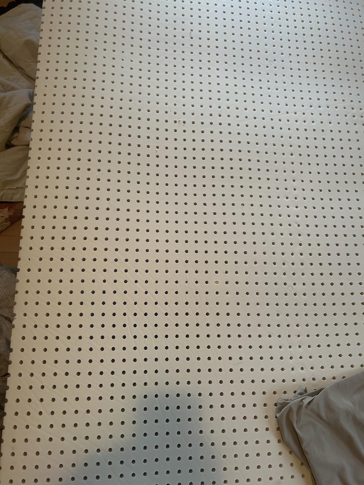 Pure Green Natural Latex Mattress Topper - Firm - 3 Inch - Queen Size (GOLS Certified Organic) customer photo 1
