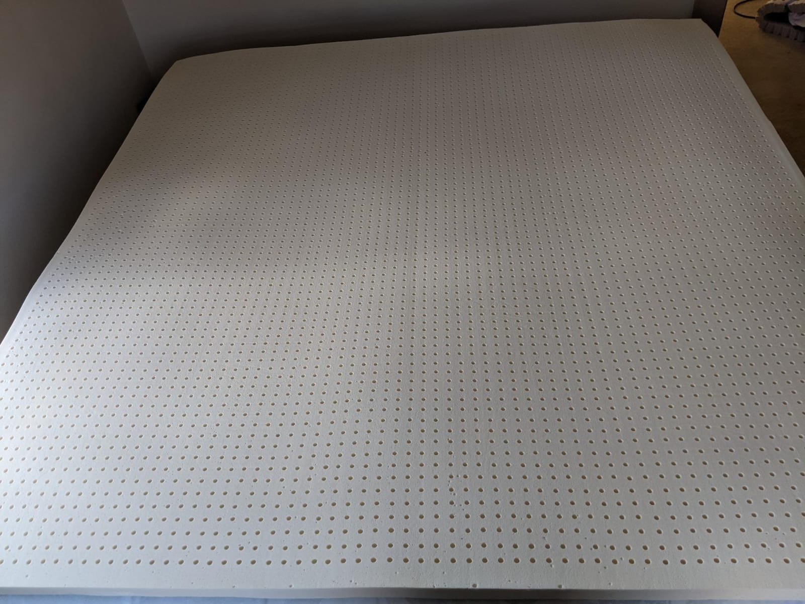 Pure Green Natural Latex Mattress Topper - Firm - 2 Inch - Queen Size (GOLS Certified Organic) customer photo 1