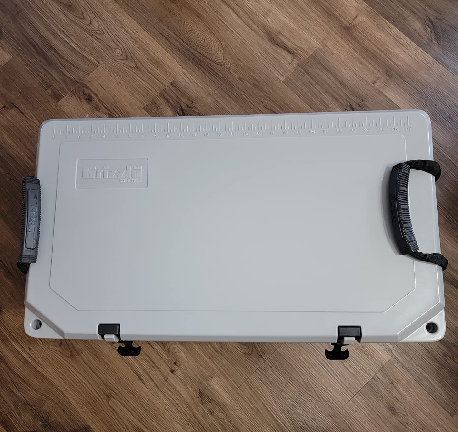 Grizzly 60 Cooler | 60 qt Ice Chest Durable Rotomolded Insulated | Made in USA | Warranty for Life | For Beach Boat Camping Fishing Hunting | G60 | Rotomolded, BearClaw Latches, Made in USA, Warranty for Life, For Beach Boat Camping Fishing Hunting Sports customer photo 2