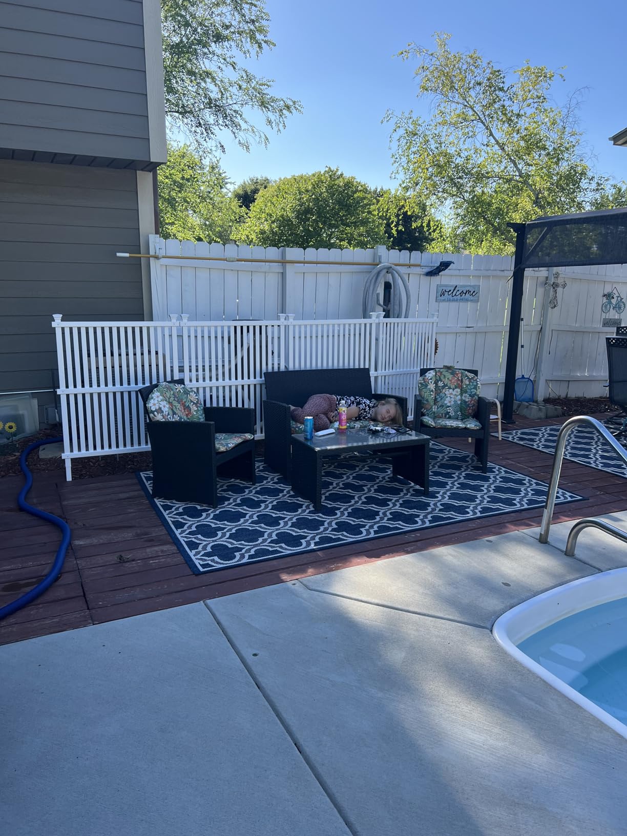 Enclo Wilmington Privacy Screen 2pk, White Vinyl DIY No Dig Kit | 45.5inH x 36.5inW, 2 Panels, ZP19008 customer photo 1