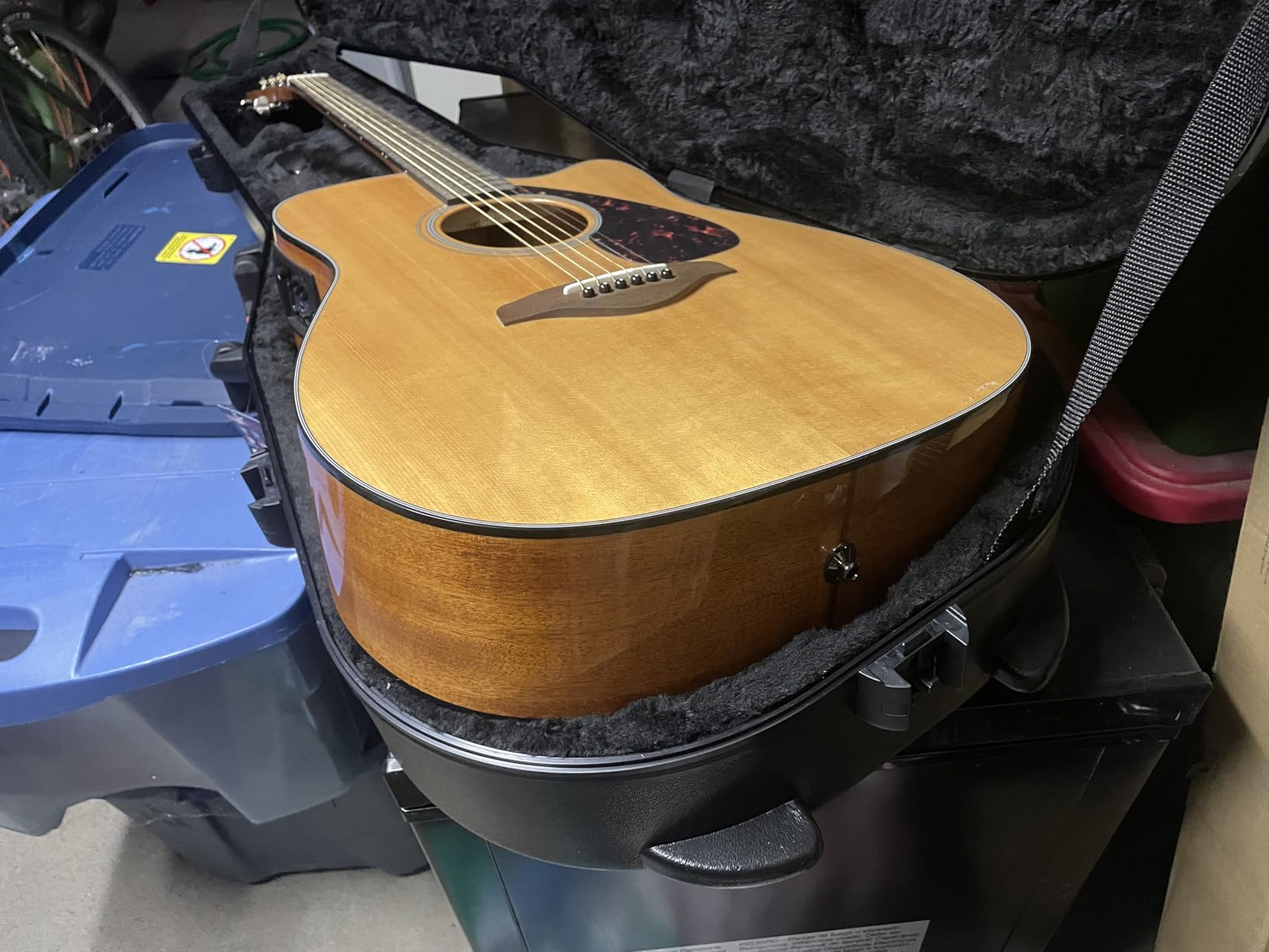 Gator Cases TSA Flight Case For Acoustic Dreadnought Guitar (GTSA-GTRDREAD) customer photo 2