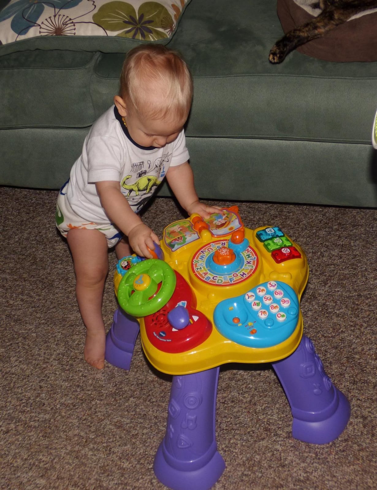 VTech Magic Star Learning Table (Frustration Free Packaging), Yellow customer photo 2