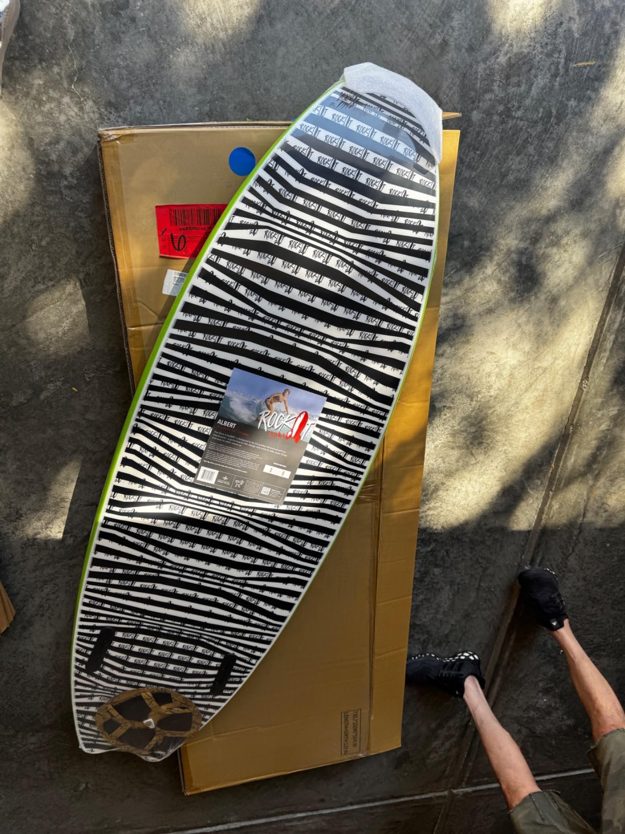 Rock-It Alberto 5ft6 Soft Top Surfboard, Surf Board for Kids, Surfing Board Designed for Beginners - Innovative Design for Safety & Easy to Paddle customer photo 2