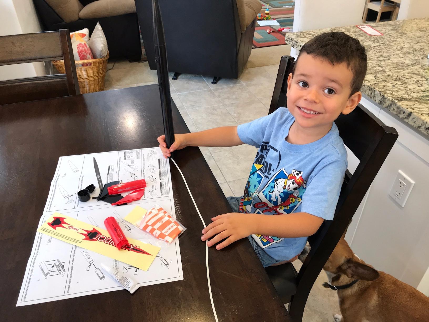 Estes 1441 Journey Rocket-Building Kit, Beginner Flying-Rocket Model Kit for Ages 10+, Includes Launch Pad and Controller customer photo 1