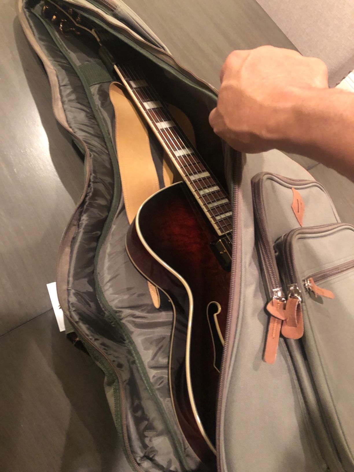 Ibanez PowerPad Designer IAB541 Acoustic Guitar Gig Bag - Brown customer photo 1