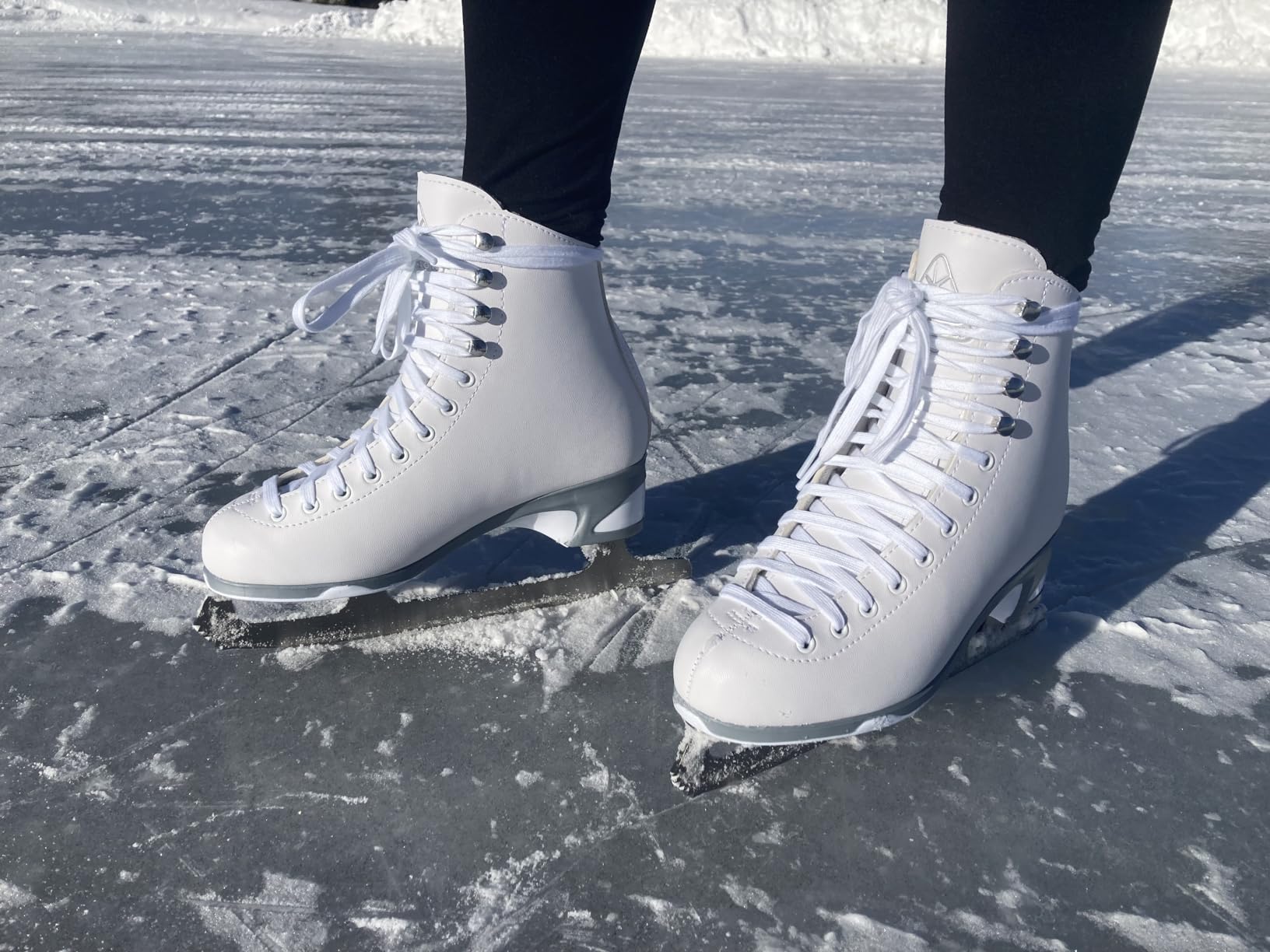 Jackson Finesse Women's/Girls Figure Ice Skates customer photo 1