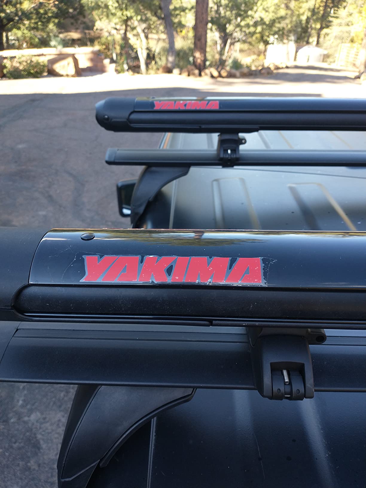Yakima FatCat EVO 6 Ski & Snowboard Roof Rack Mount for 6 Pairs of Skis or 4 Snowboards, Black - Aerodynamic Car Rooftop Carrier, Universal Mounting, Lockable with Lift Clearance customer photo 2