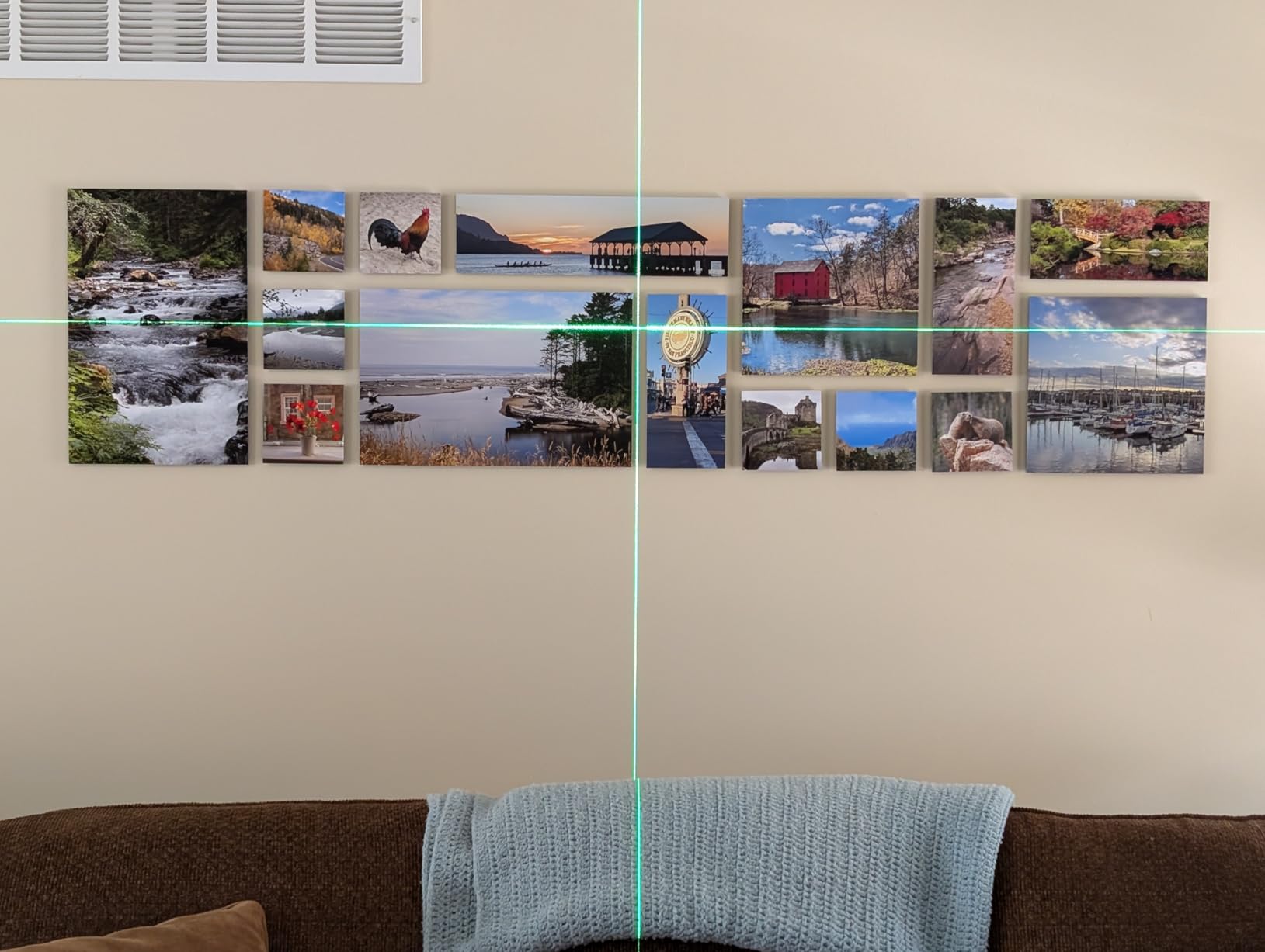 Huepar Laser Level, 100Ft Self Leveling Green Cross Line Laser | Indoor Use for Picture Hanging, Tile, Decoration & DIY Construction - 360° Magnetic Base & AA Battery customer photo 1
