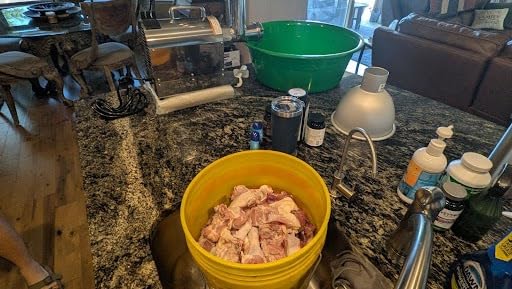 Weston Pro Series Electric Meat Grinder, Commercial Grade, 750 Watts, 1 HP, 9lbs. Per Minute, Stainless Steel (10-1201-W) | 1 HP| 9lbs. Per Minute Includes Auger Stomper, Meat Tray, Sausage-Making Kit | Heavy Duty Stainless Steel | 10-1201-W customer photo 2