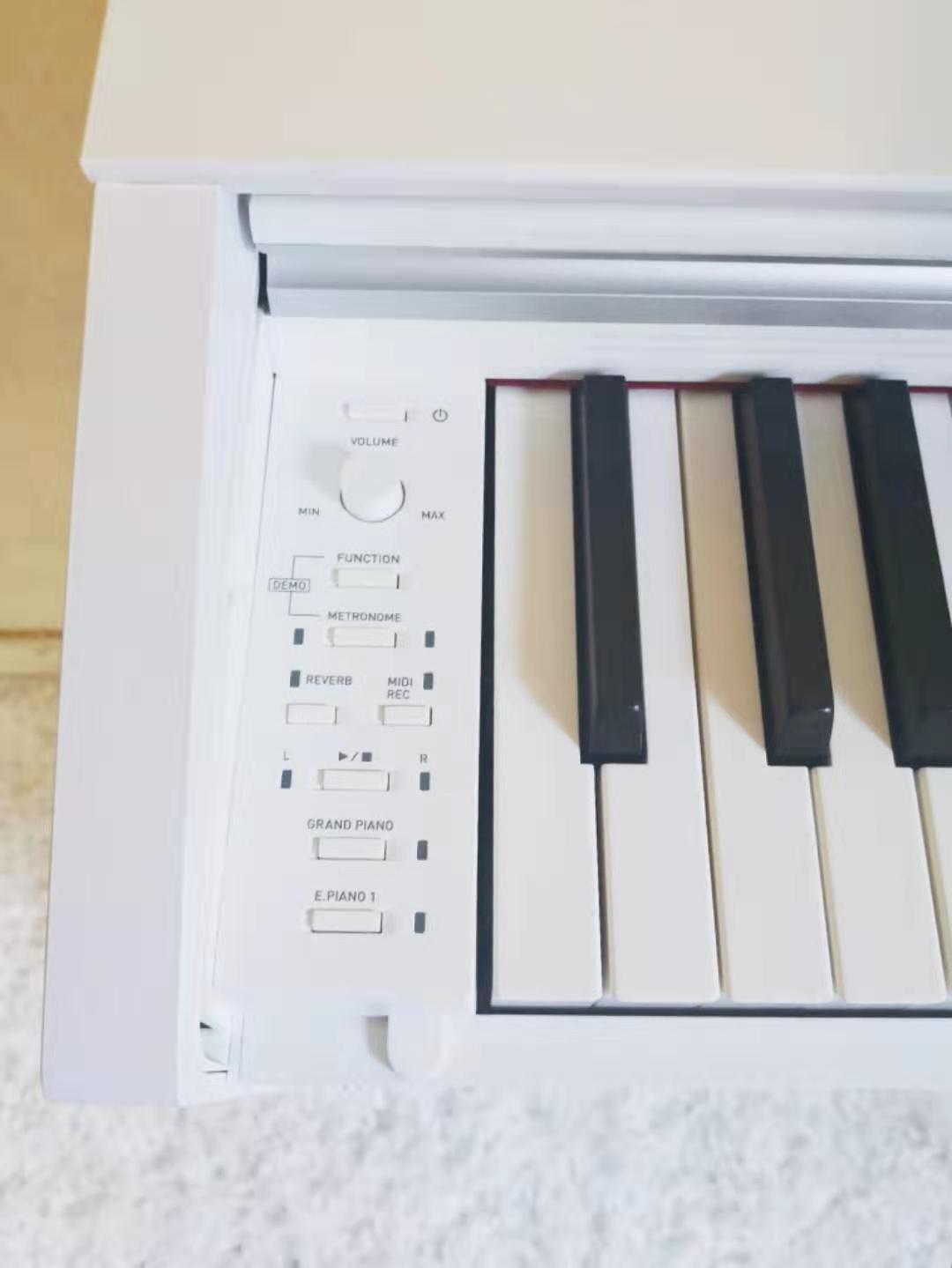 Casio Privia PX-770 88-Key Weighted Console Digital Piano | Tri-Sensor II Scaled Hammer Action Keys, AiR Sound Source, 19 Tones, Concert Play, 16W Stereo Speakers, USB-MIDI, Elegant White Cabinet customer photo 2