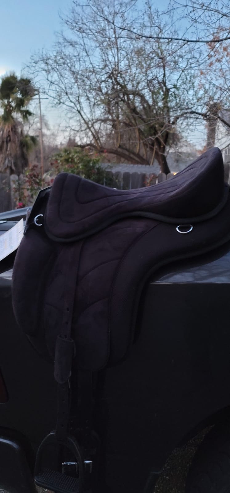 Tough 1 Treeless Endurance Saddle customer photo 1