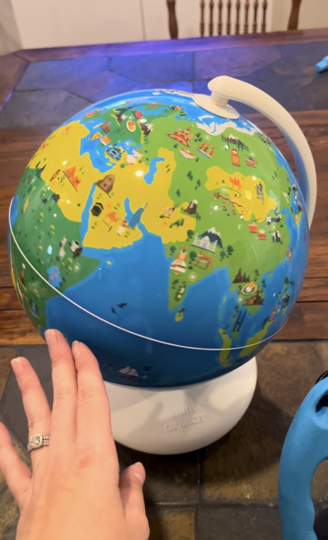 PlayShifu Orboot Earth - Interactive AR World Globe for Kids: 1000+ Facts on Animals, Places & Monuments | Tech-Powered STEM Learning Toy & Gift, Ages 4-10 customer photo 2