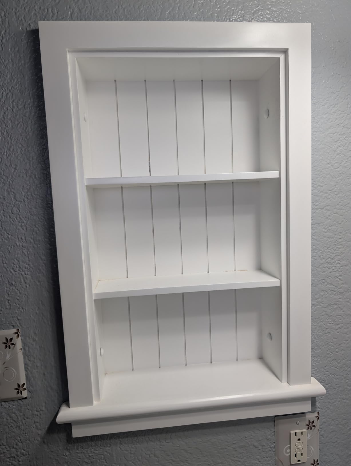 14x24 Aiden Recessed Wall Niche Medicine Cabinet Replacement, In The Wall Bathroom Cabinet Insert Shelf, Real Wood, NO MDF, Beadboard, White customer photo 2