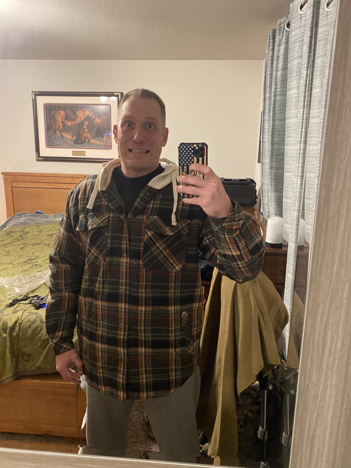 Legendary Whitetails Mens Hooded Plaid Flannel Berber Lined Shirt Jacket customer photo 2