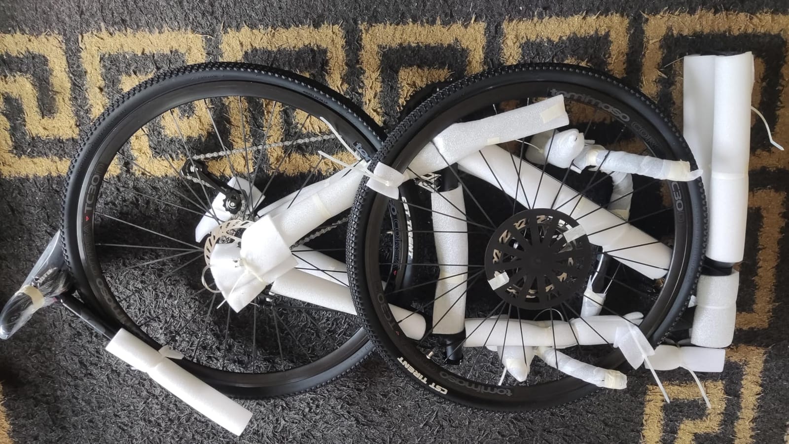 Tommaso Sterrata Sport Performance Aluminum Gravel Bike Carbon Fork Shimano Claris 24 Speeds customer photo 2