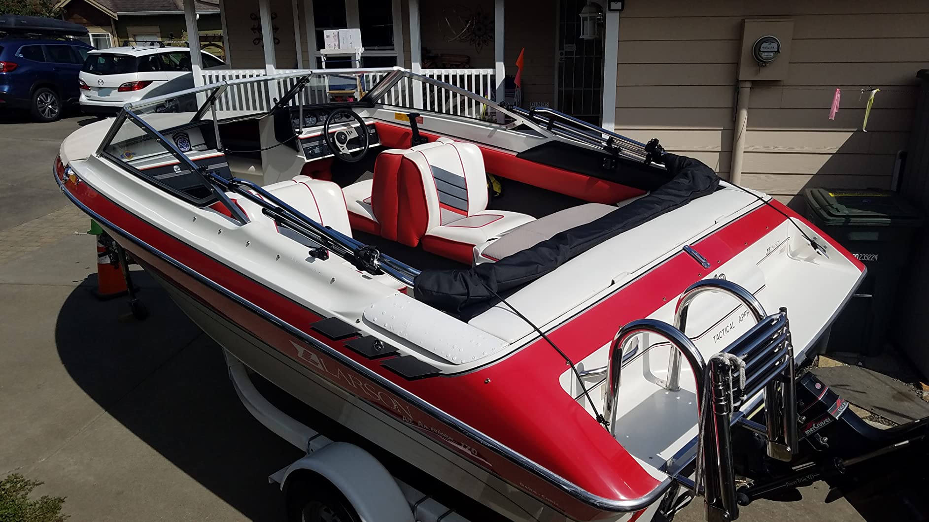 4-Step Pontoon Boat Ladder, 316 Stainless Steel Folding Telescoping Inboard Ladder with Hand Railing and Extra Wide Steps customer photo 2