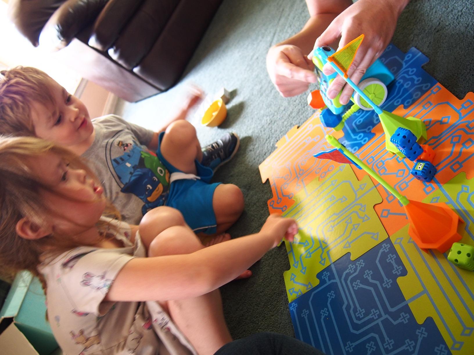 Learning Resources Botley the Coding Robot | Screen-Free Toy Robot for Kids, STEM Games, Programmable Coding for Kids, Ages 5+ customer photo 1