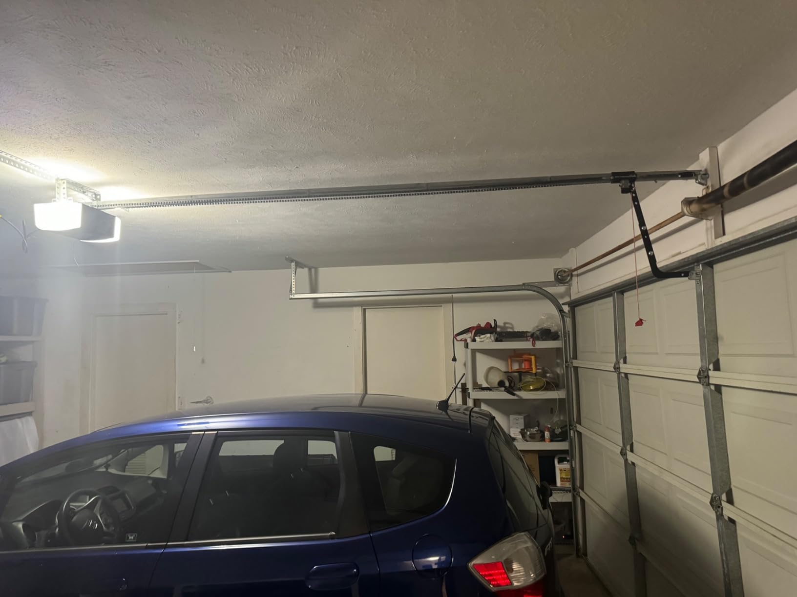 Genie Chain Drive 750 3/4 HPc Garage Door Opener w/Battery Backup - Heavy Duty - Operate your garage door when the primary power is out - Wireless Keypad Included, Model 7035-TKV,BLACK customer photo 2