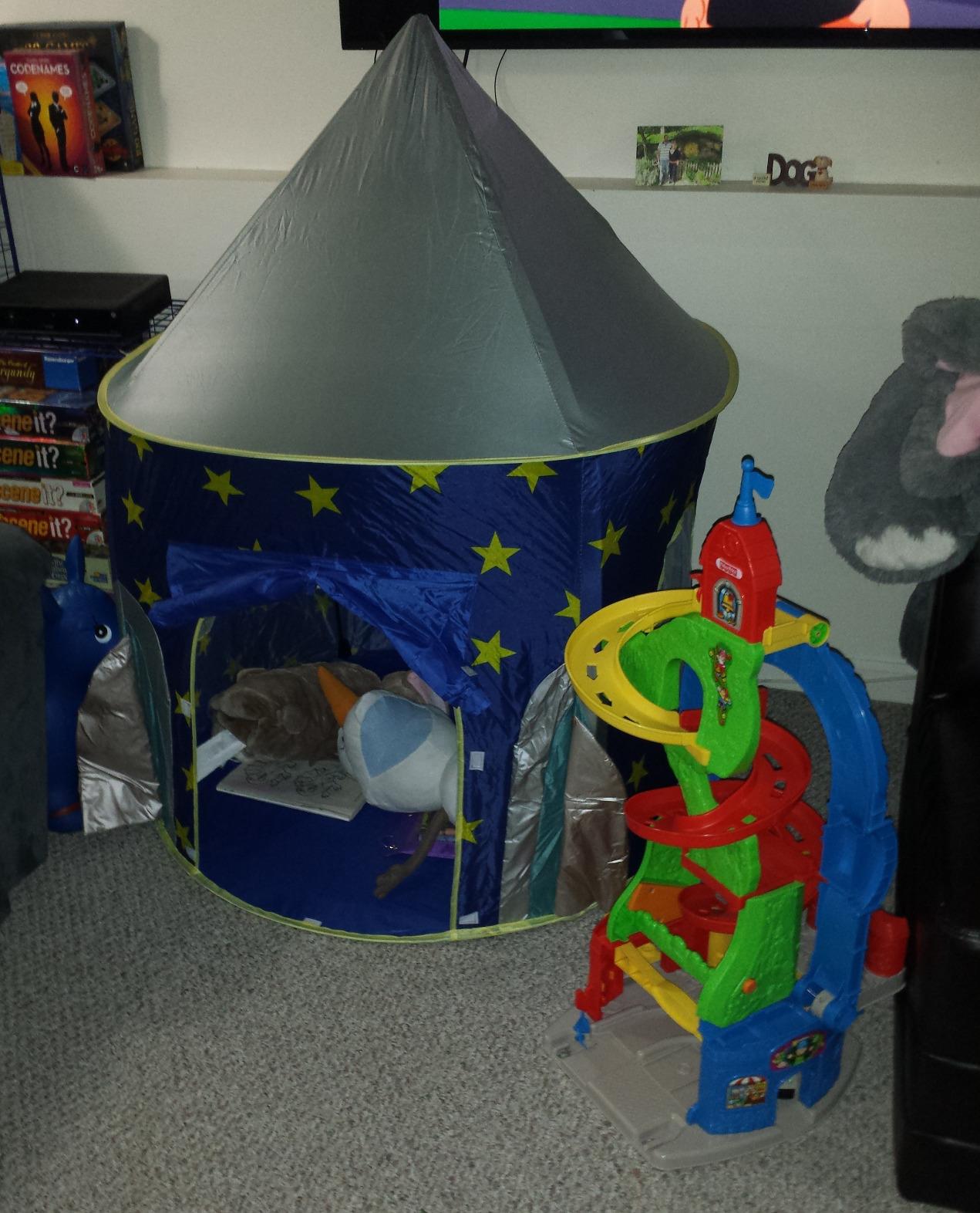 USA Toyz Happy Hut Teepee Tent for Kids - Indoor Pop Up Teepee Kids Playhouse Tents for Boys, Girls, Toddlers with Portable Storage Bag (Blue) customer photo 1