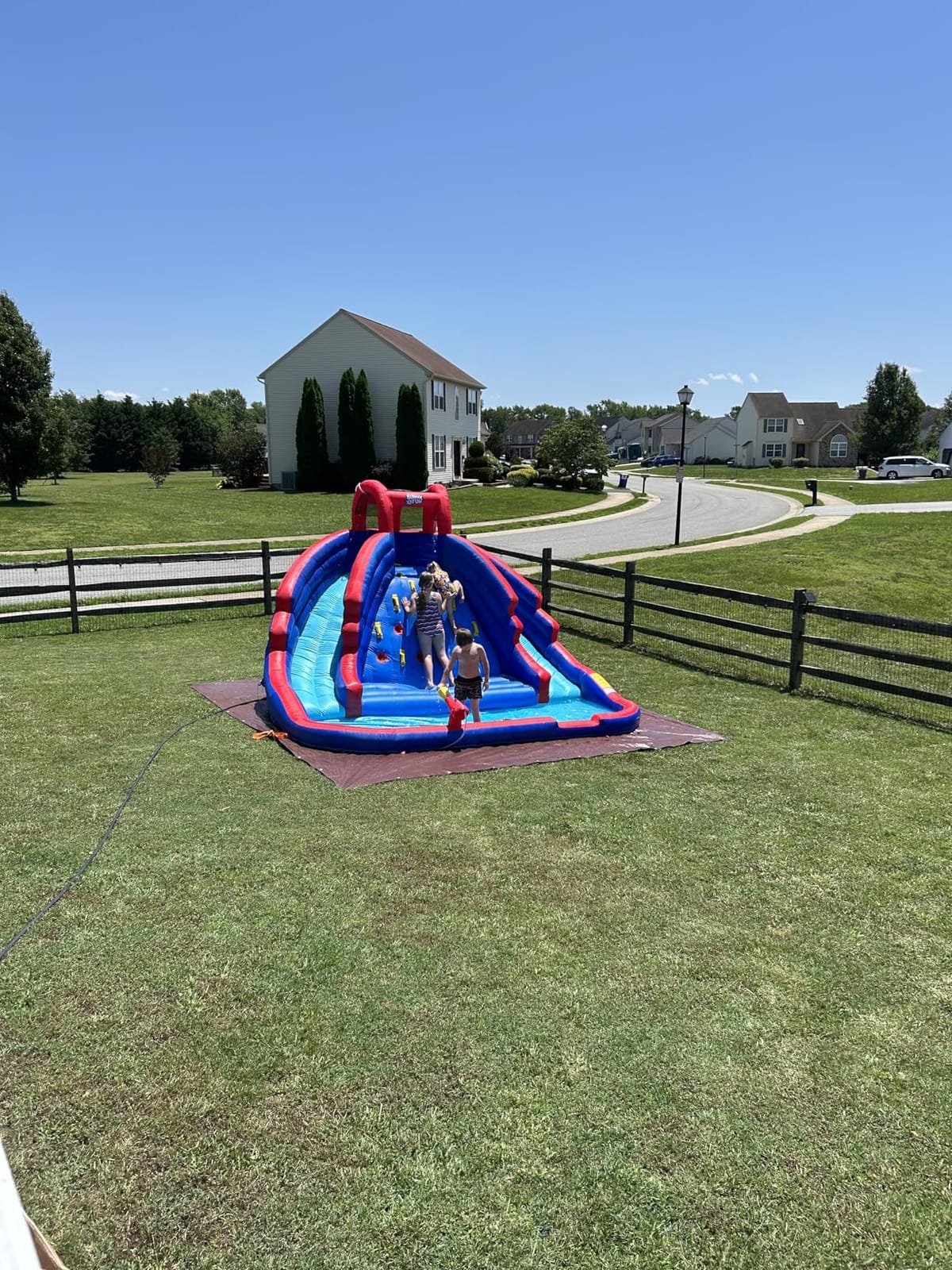 SUNNY & FUN Ultra Climber Inflatable Water Slide Park with Two Slides, Heavy-Duty Oxford Blow-Up Water Park for Kids Backyard, Climbing Wall, Splash Pool, Air Blower & Bag, Easy Setup & Drainage customer photo 2