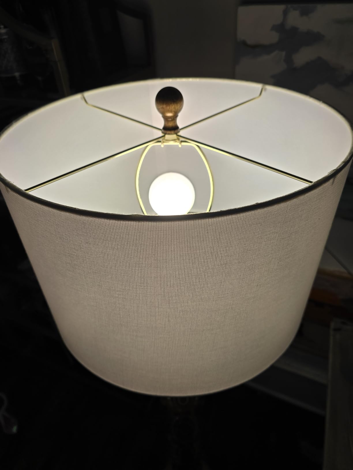SAFAVIEH Lighting Collection - Landen 64-Inch Antique Gold Leaf Floor Lamp, Sculptural Iron Standing Lamp with Fabric Shade, LED Bulb Included for Living Room, Bedroom & Office (FLL4003A) customer photo 1
