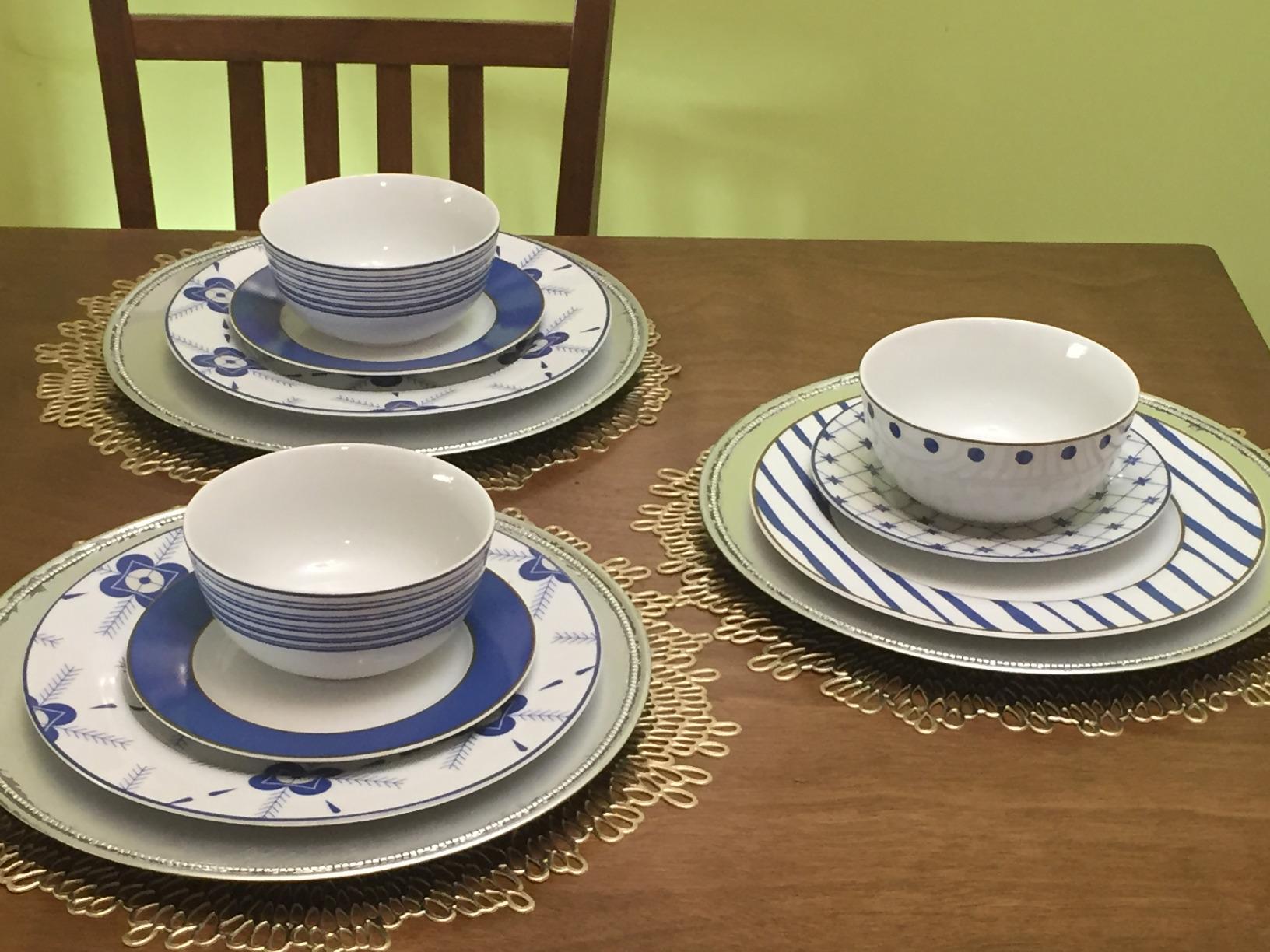 Amazon Basics 18-Piece Complete Kitchen Dinnerware Set, Microwave and Dishwasher Safe, Plates, Dishes, Bowls, Swirl, Heat Resistant, Service for 6, Everyday Use customer photo 1