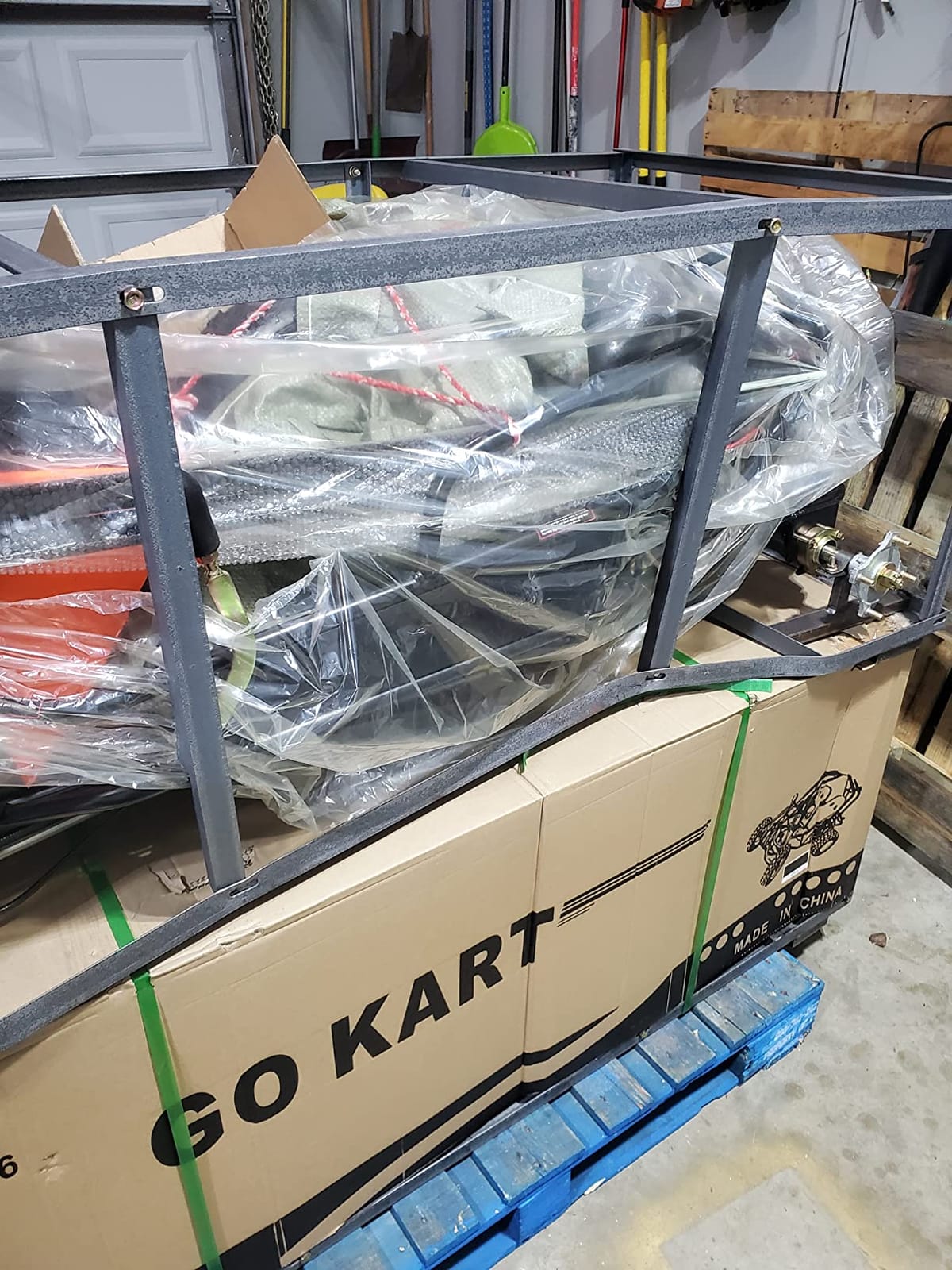 Vitacci Raptor Mini Kd 125cc Gokart with Upgraded 125cc Gokart Tao GK110 Fully Automatic Kandi Gas go Kart with Reverse (Red) customer photo 1