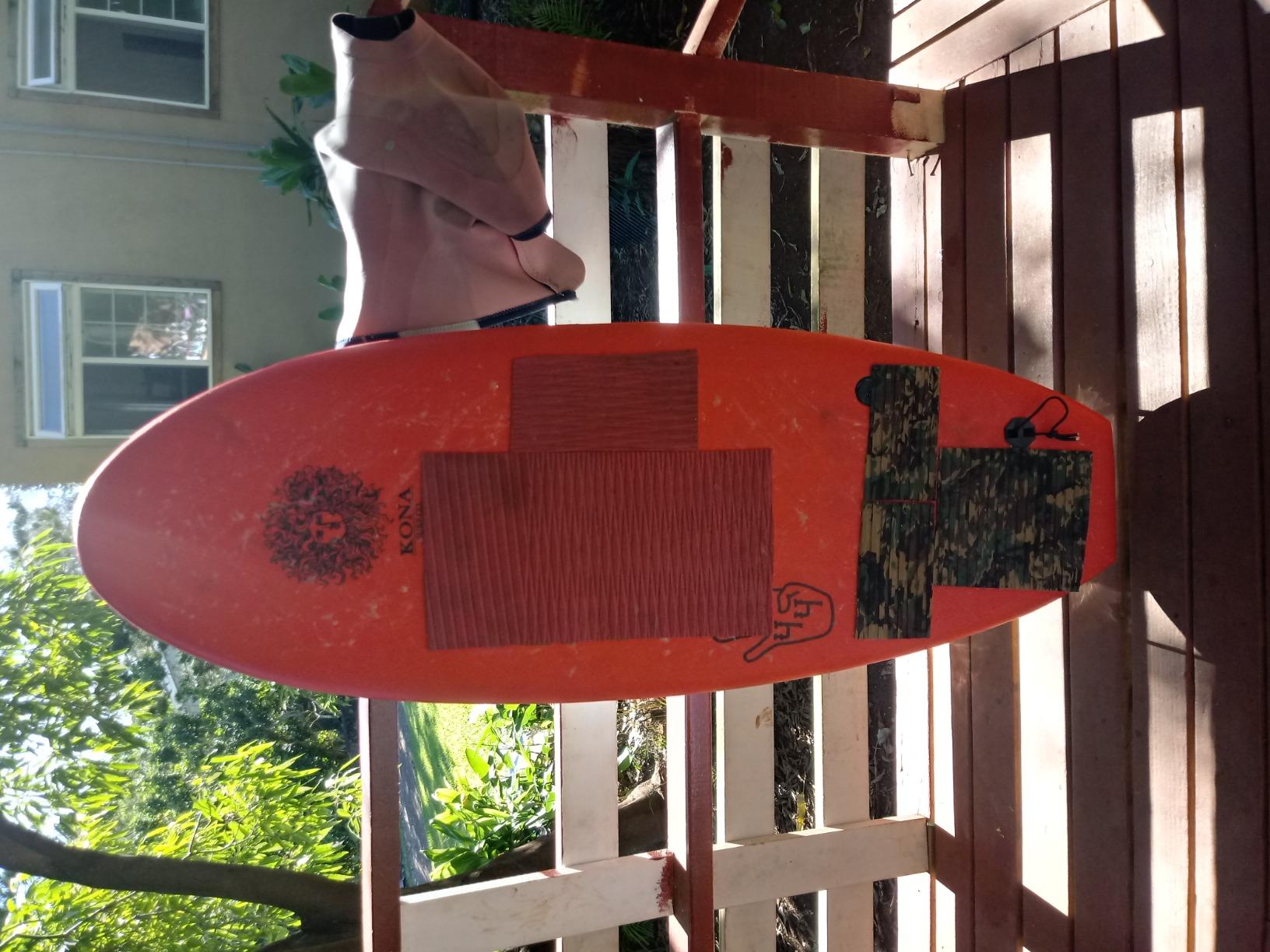 4'4 Beginner Soft Top Surfboard for Kids & Adults - Foam Surfboard + Fins & Leash - Use as Bodyboard, Boogie Board, or Softboard customer photo 2
