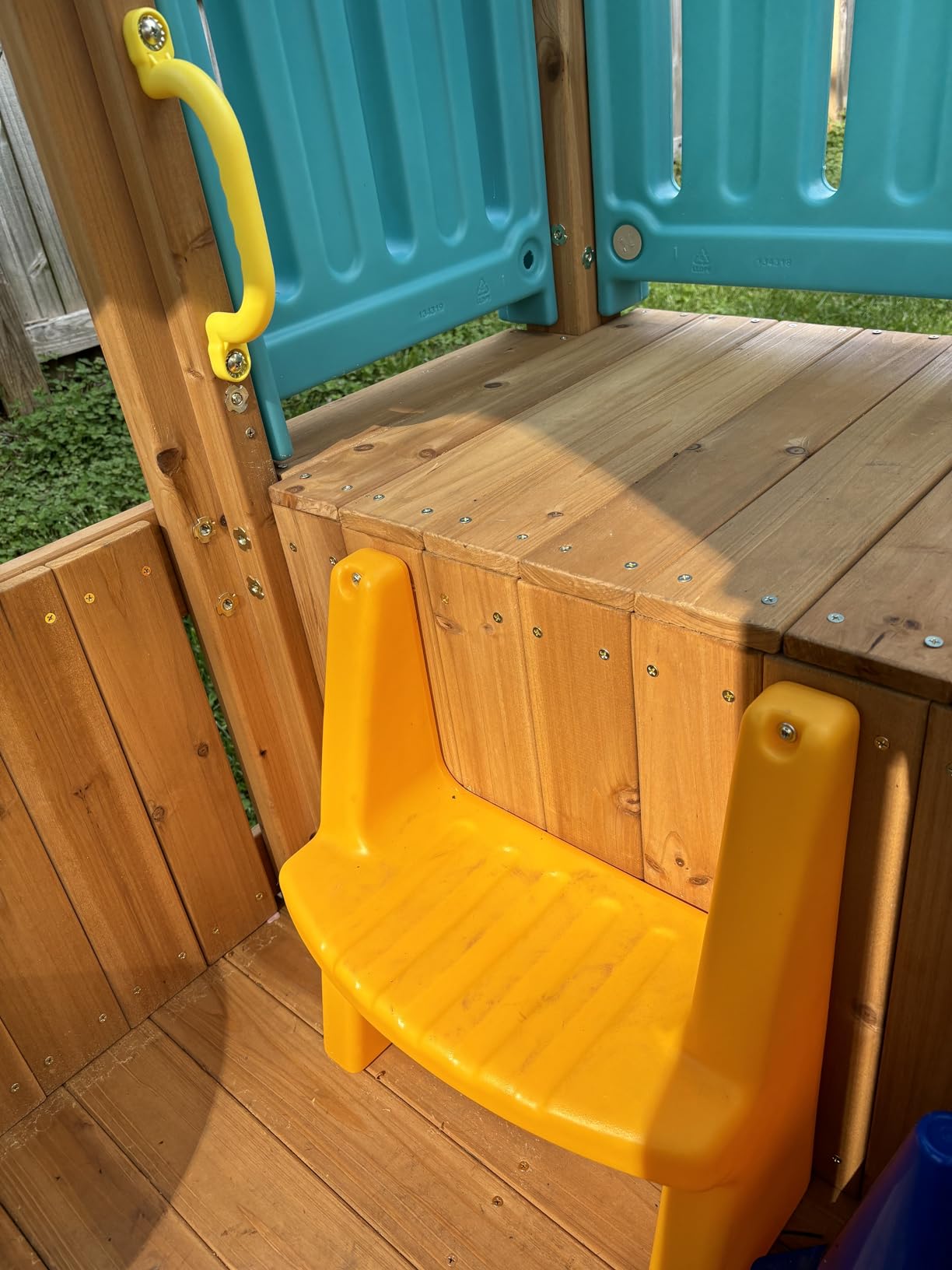 Step2 Woodland Adventure Playhouse & Slide, Kids Outdoor Playset, Backyard Playground Set, Swings, Storage Drawer, Made of Wood & Durable Plastic, Outside Jungle Gym, for Children 3-8 Years Old customer photo 1