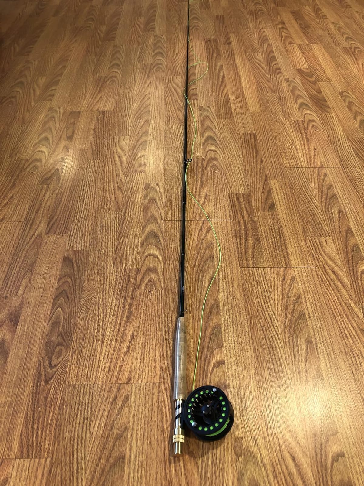 PLUSINNO Fly Fishing Rod and Reel Combo Kit, Fly Fishing Rod for Starters | 4 Piece Lightweight Ultra-Portable Graphite 5 Wt -9' Fly Rod, 5/6 Reel, Complete Starter Package with Carrying Bag customer photo 1