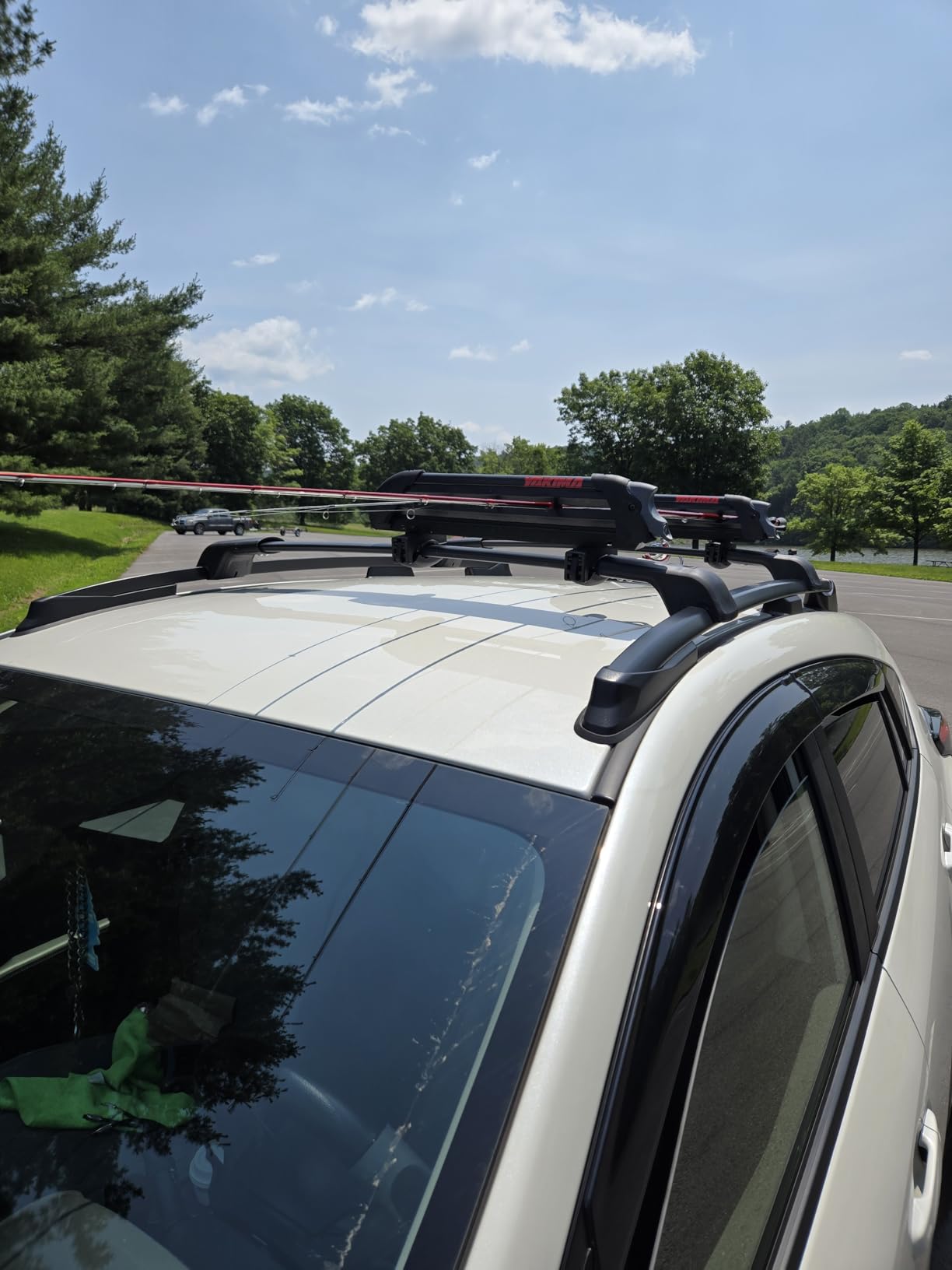 Yakima Fishing Pole Rod Car Rack Mount, ReelDeal 4 Ski & 2 Snowboard Holder w/ SKS Locks - Heavy-Duty and Portable Vehicle Storage Accessories for Travel Organization customer photo 2