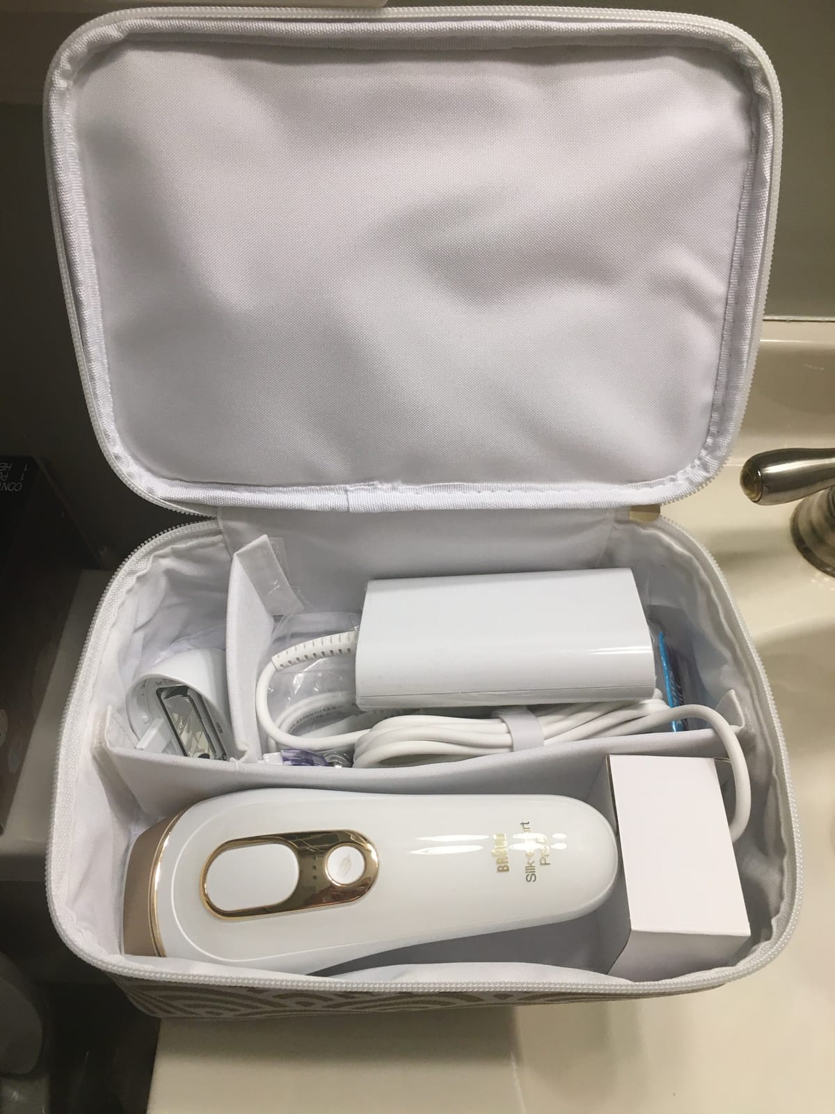 Braun IPL, Silk-Expert Pro 5, IPL Hair Removal for Women and Men, Permanent Laser Hair Reduction At-Home, 2 Heads, Pouch, IPL5137 customer photo 1