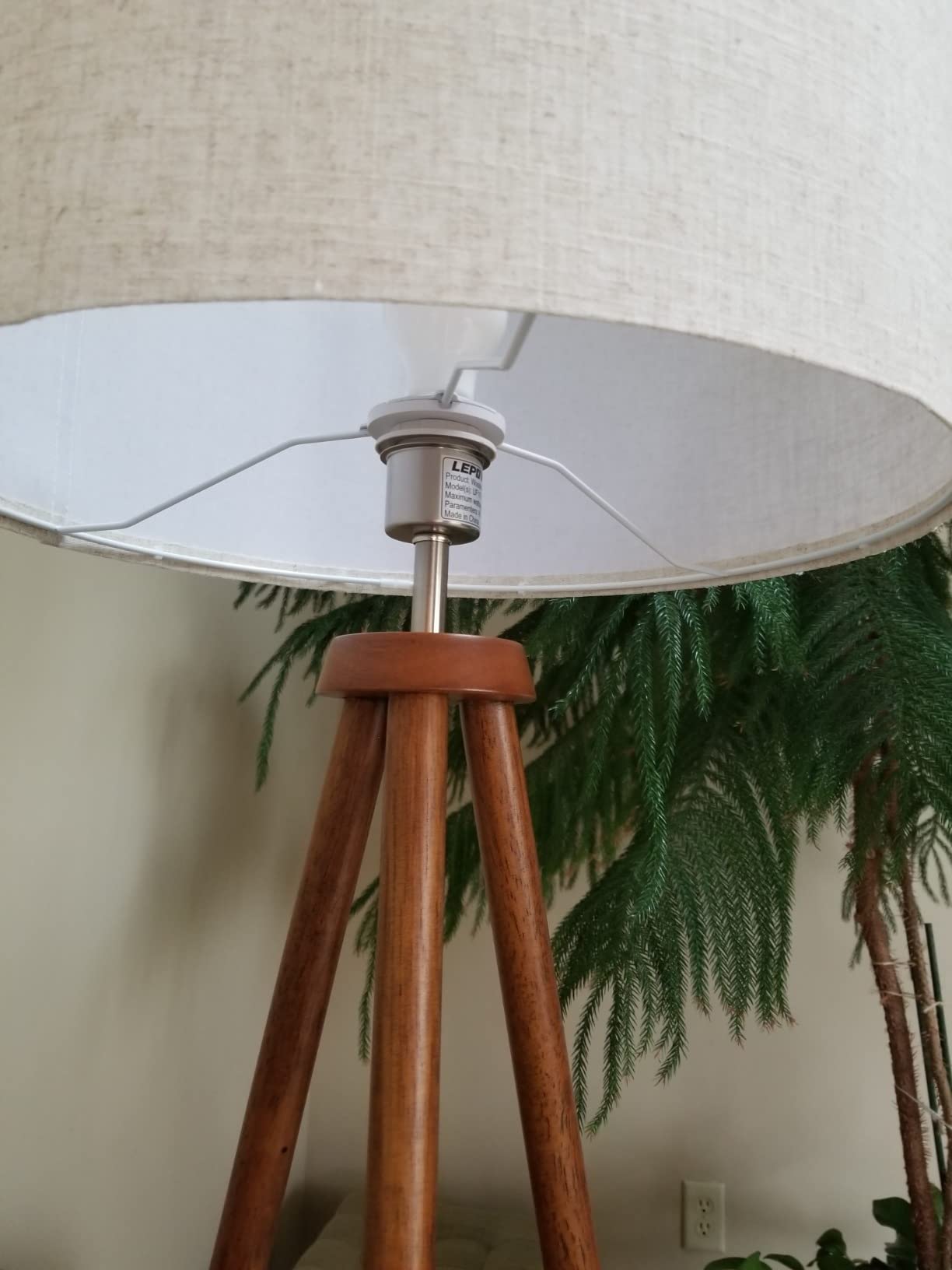 LEPOWER Wood Tripod Floor Lamp, Mid Century Standing Lamp for Living Room, Easy to Install, Flaxen Lamp Shade, Modern Design Lamp with E26 Base customer photo 2