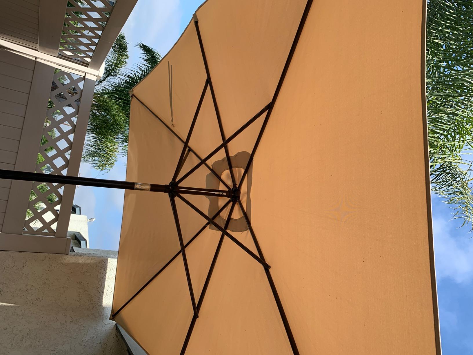 Blissun Rectangular Patio Umbrella, Table Market Umbrella with Tilt and Crank, Outdoor Umbrella for Garden, Deck, Backyard, Pool and Beach customer photo 1