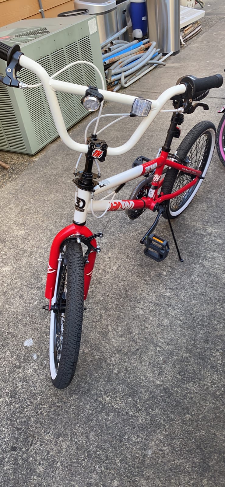 Dynacraft Tony Hawk 18-24 Inch Bike High-Performance & Durable, Perfect for Kids & Teens Learning BMX Tricks, Sturdy, Easy to Assemble, Ideal for Young Riders & Aspiring BMX Enthusiasts customer photo 2
