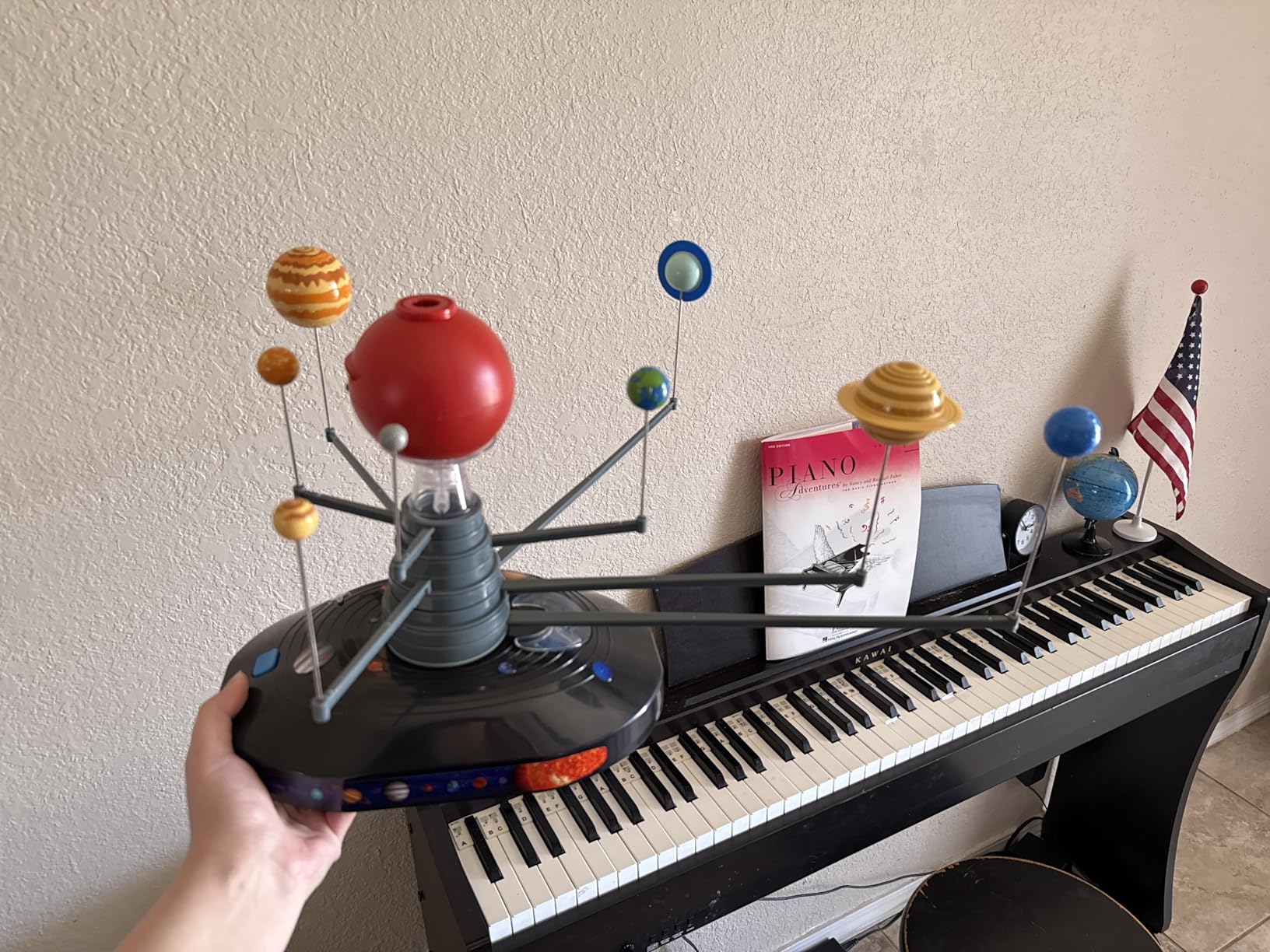 Playz Solar System Model kit for Kids, Planetarium Projector Planet Toys | for kids, DIY Solar System for kids School Project kit with 8 planets, Astronomy STEM space toys for kids ages 8-12 Gifts customer photo 1