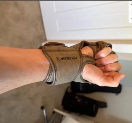 Hayabusa T3 LX Leather MMA Sparring Gloves | Boxing Fight Training, Muay Thai Kickboxing, Heavy Bag Work, Wrist Support, Padded Knuckle, 7oz, Men and Women customer photo 2