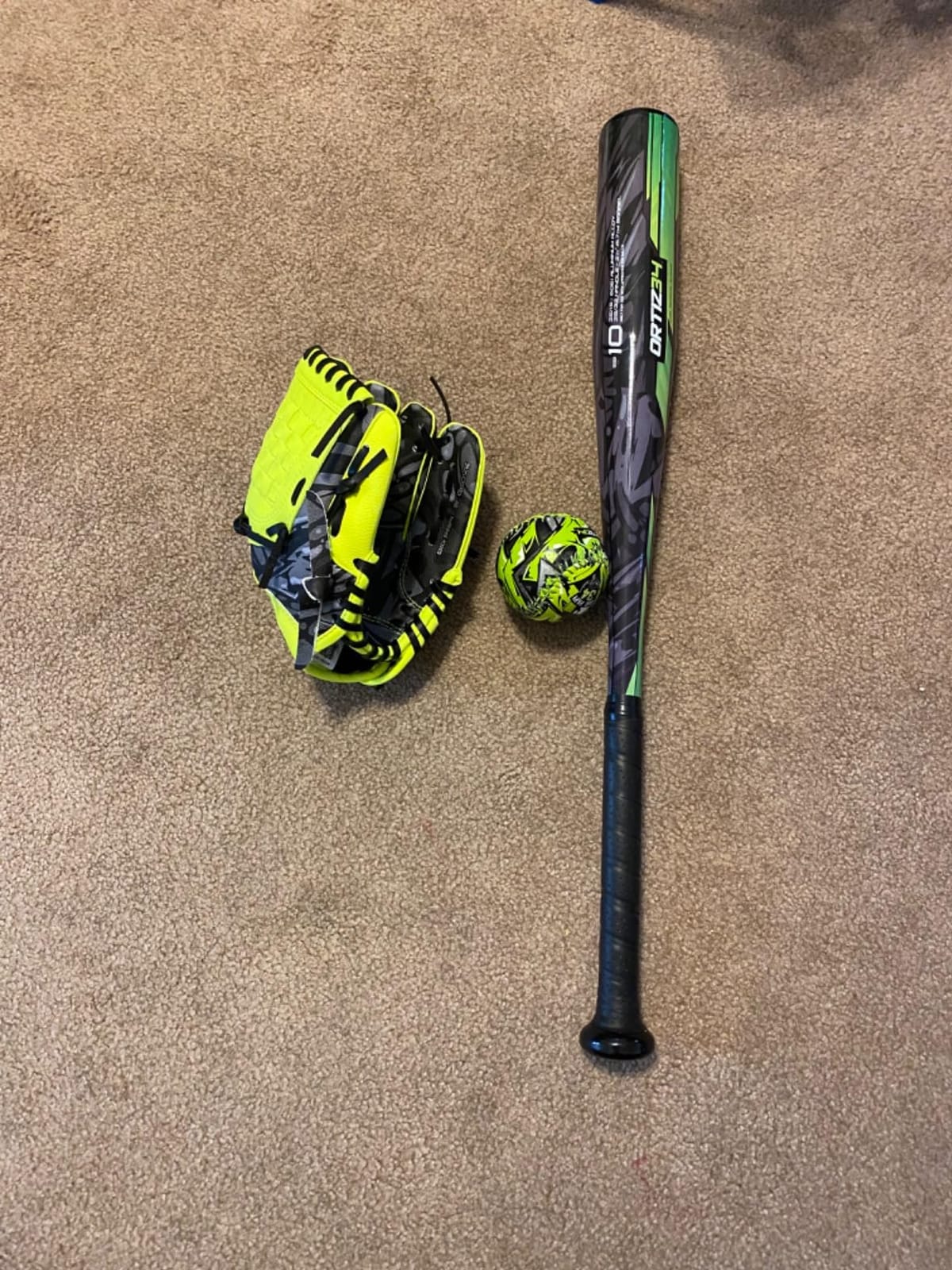 Ortiz34 Youth T-Ball Set, 25